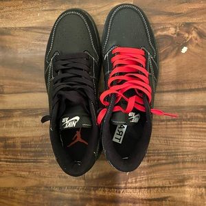 New Air Jordan Travis Scott black reverse shoe size 8